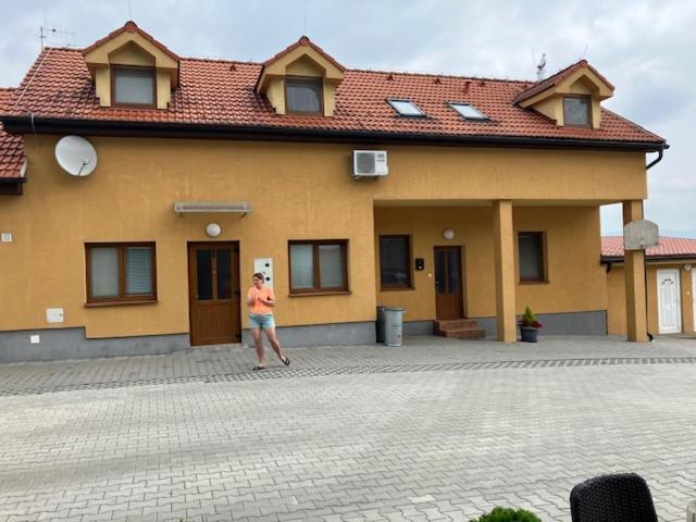 Apartmanovy Dom Slavia Bojnice Exterior photo