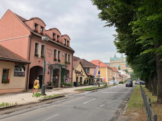 Apartmanovy Dom Slavia Bojnice Exterior photo